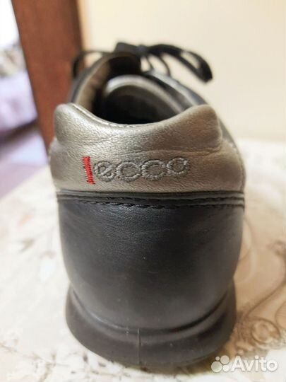 Кроссовки женские ecco 39 размер кожа