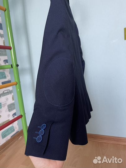 Костюм школьный