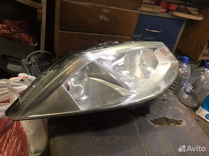 Фара рено меган 2