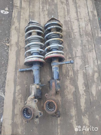 Передние стойки ваз 2112