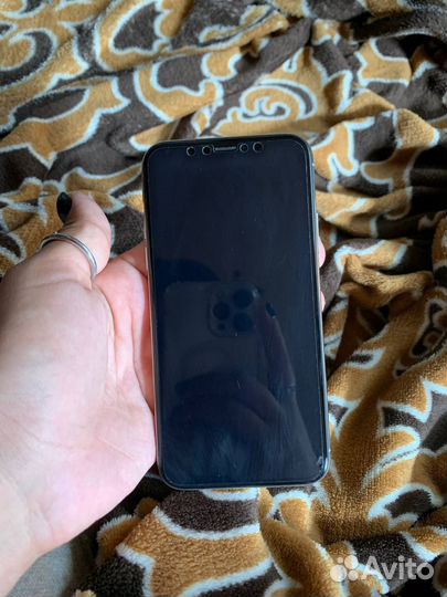 iPhone X, 64 ГБ