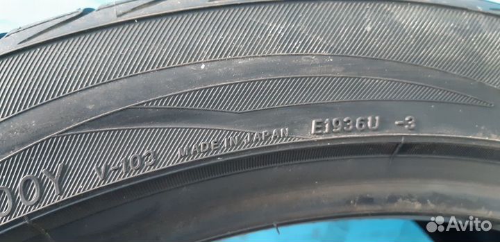 Yokohama Advan Sport V103 285/35 R20