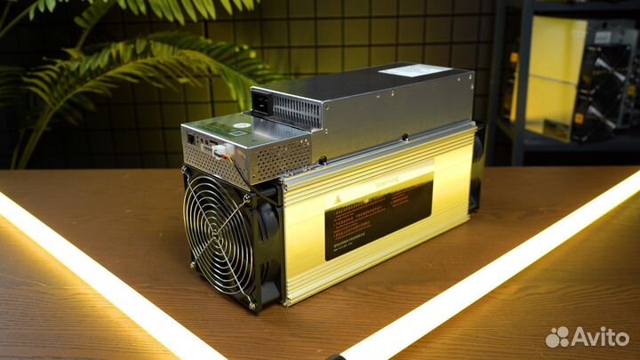 Whatsminer m50 114 Наличие / Новый