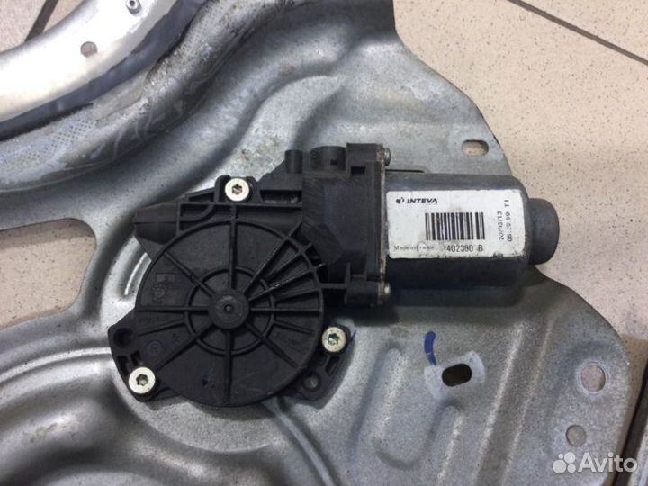 Стеклоподъемник электр. передний правый передний