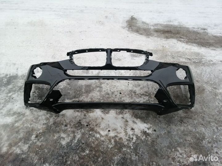 Бампер передний черный BMW X4 F26 2017 год