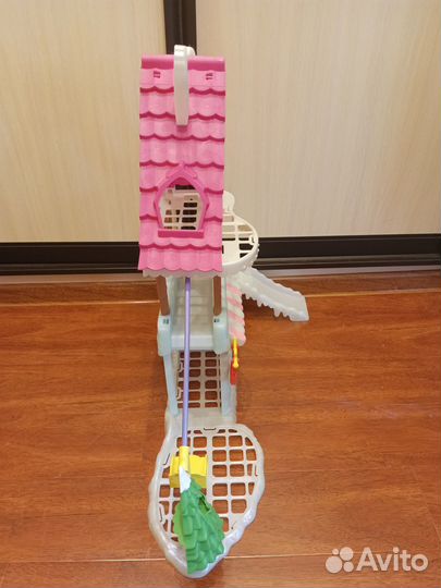 Домик Enchantimals с горкой