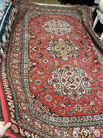 Ковер шерстяной