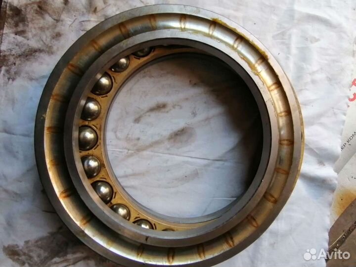 Подшипник шариковый упорный 8256Л гпз