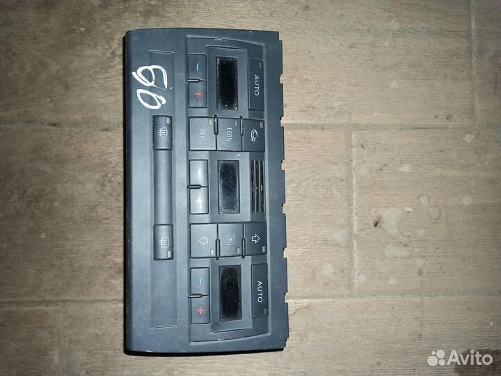 Блок управления печки/климат-контроля Audi A4 B7