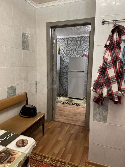 3-к. квартира, 70 м², 1/9 эт.