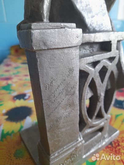 Статуэтка Ленин у забора. Силумин