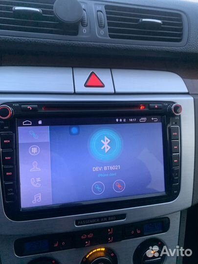 Магнитола на passat б6