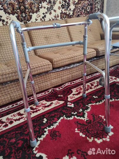 Туалетный стул, ходунки