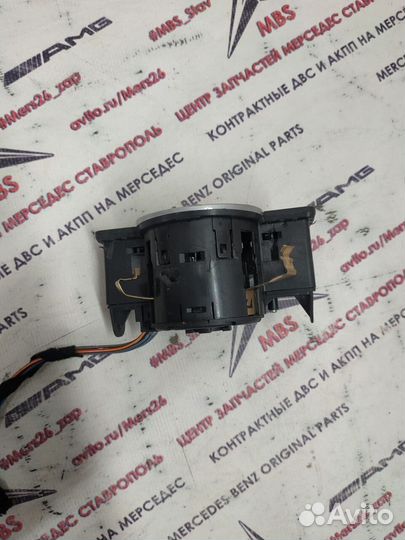 Регулятор фар W204 Mercedes рест