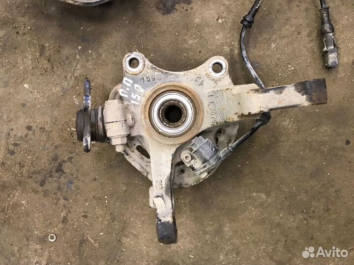 Поворотный кулак Opel Corsa С 1,2 2004г