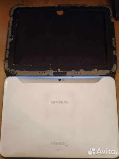 Samsung GT P7300