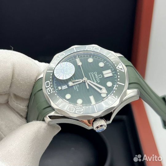 Часы Omega