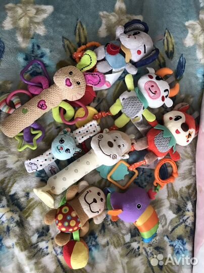 Погремушка и игрушки