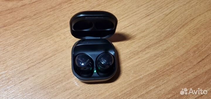 Беспроводные наушники Samsung Galaxy Buds Pro
