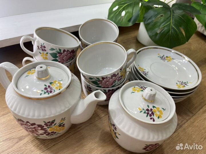 Чайный сервиз. Новый, 14 предметов