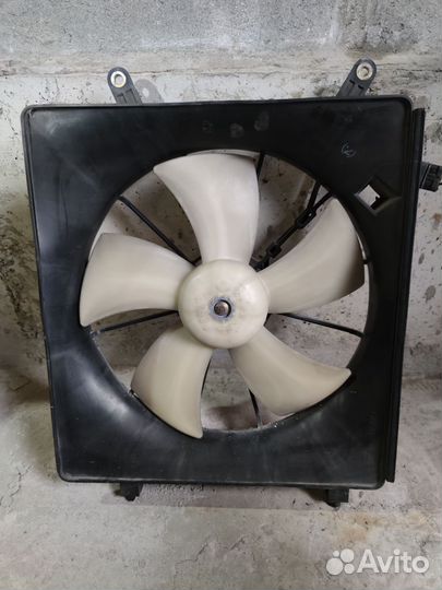 Вентилятор охлаждения Honda Stream (k20a)