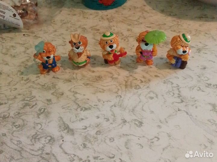 Игрушки из киндера