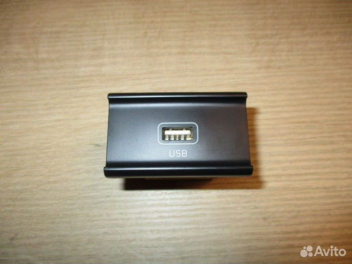 Разъем Kia Soul III (SK3) 2019