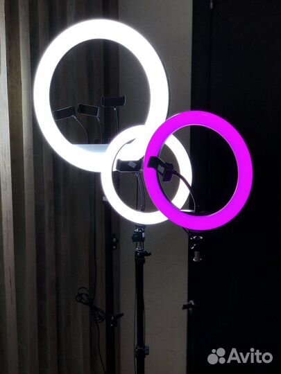Кольцевая лампа со штативом