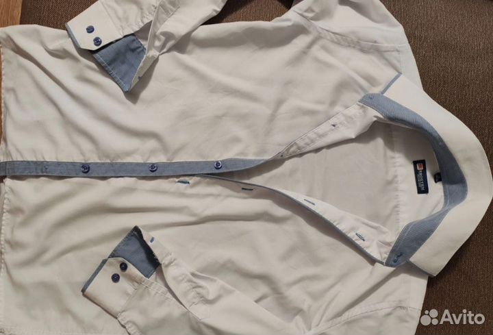 Рубашки на мальчика, 3 шт. Каждая по 350 р