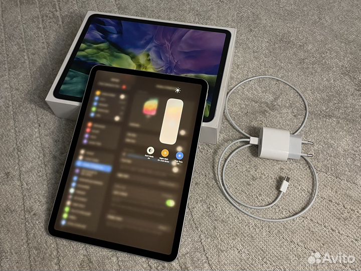 iPad pro 11 2020 128gb SIM