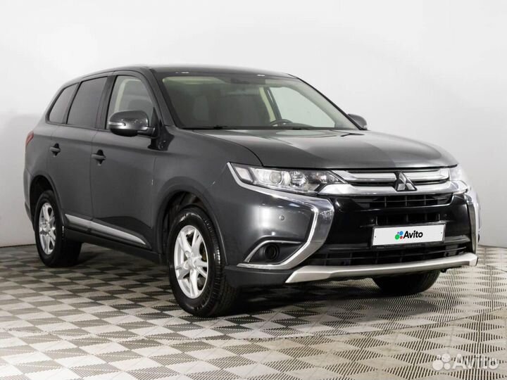 Mitsubishi Outlander 2.0 CVT, 2018, 59 867 км