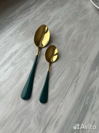Набор столовых приборов новый