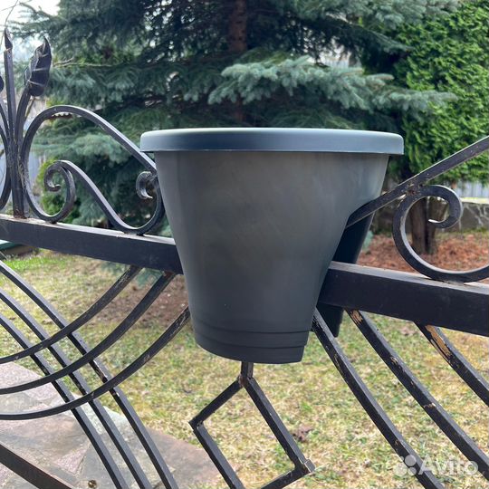 Кашпо на перила 6,5 литров набор 2 шт