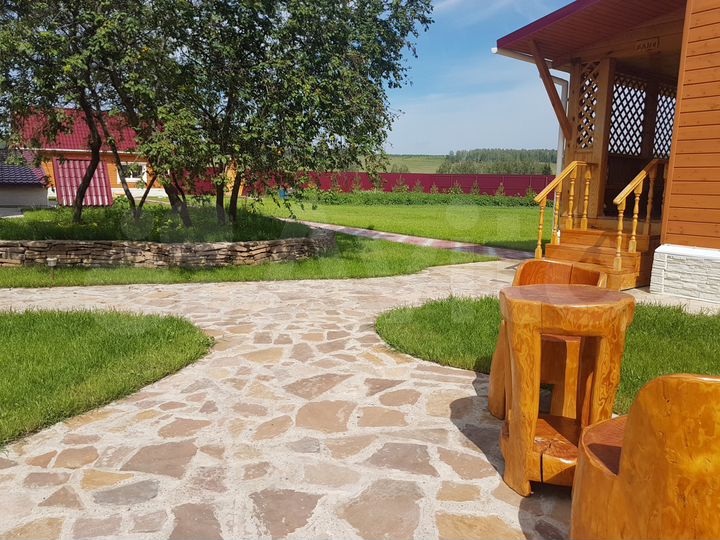 Коттедж 250 м² на участке 30 сот.