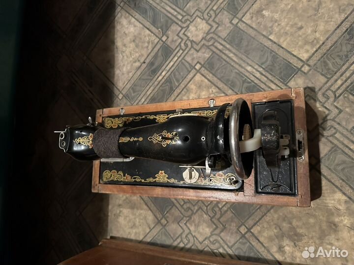 Швейная машинка