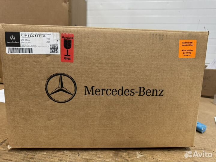 Фара головного света Mercedes Benz MP2/MP3