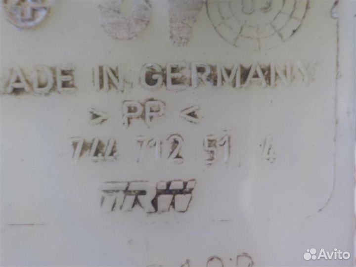 Бачок главного тормозного цилиндра Toyota Corolla