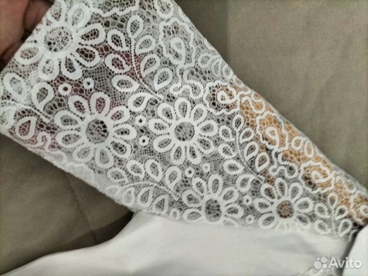 Новая нарядная школьная блузка для девочки 152 р