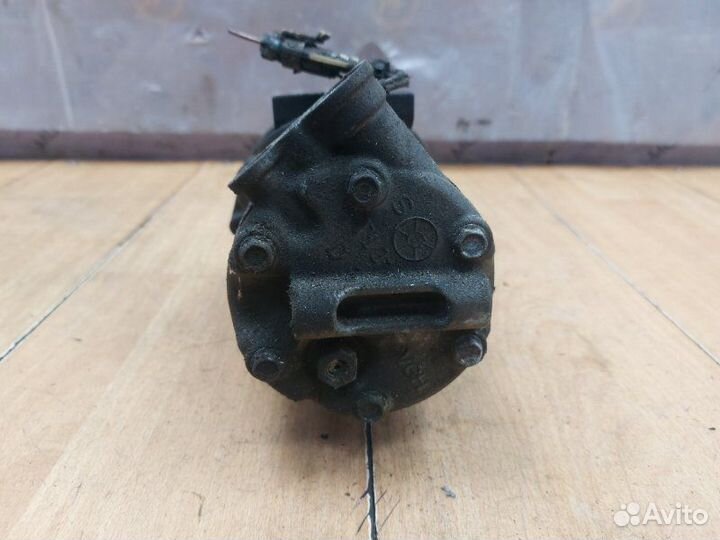 Компрессор кондиционера Opel Corsa C Z12XEP 2004