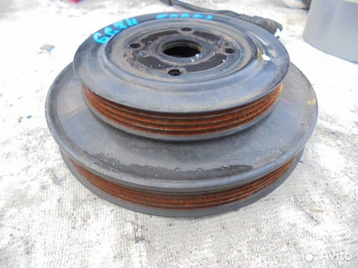 Шкив помпы Mitsubishi Challenger K99 6G74 1999/2