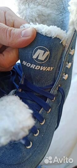 Коньки женские 35 размер