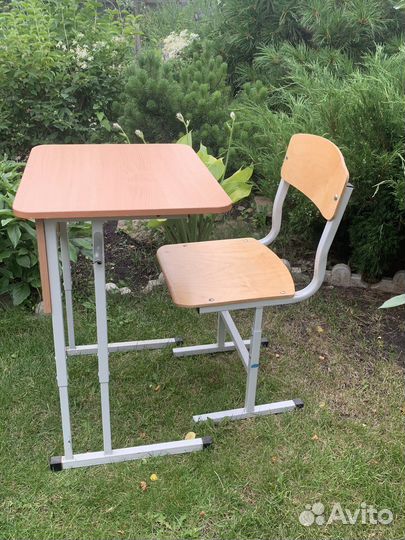 Растущая парта со стулом