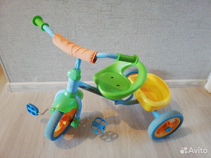 Велосипед детский трехколесный