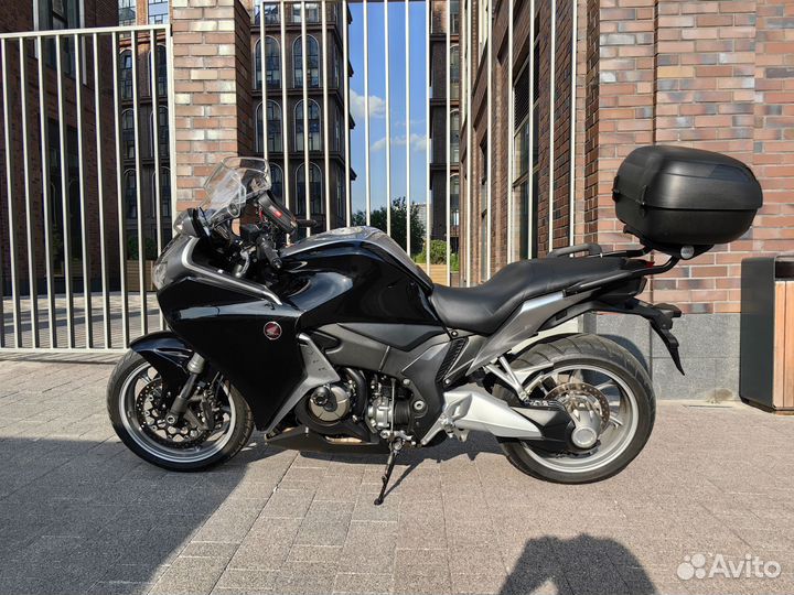 Honda VFR1200, 2011, полносил 173hp