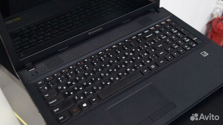 Ноутбук Lenovo (4 ядра, 6GB, SSD+HDD) гарантия