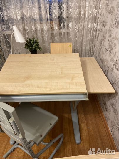 Парта - стол и стул Дэми