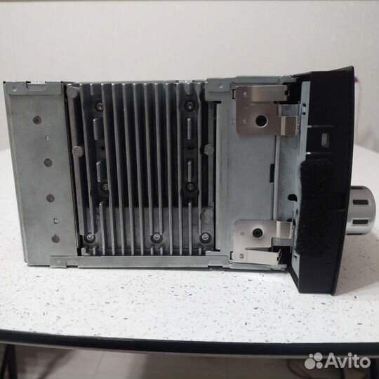 Штатное головное устройство volkswagen touareg