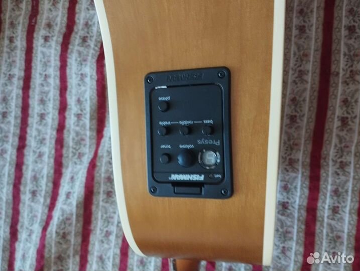 Электроакустическая гитара Norman Protege B18