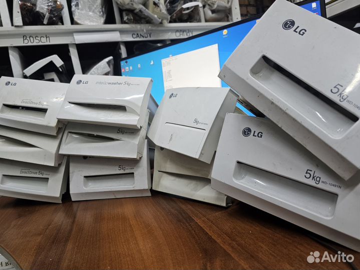 Лоток для порошка LG