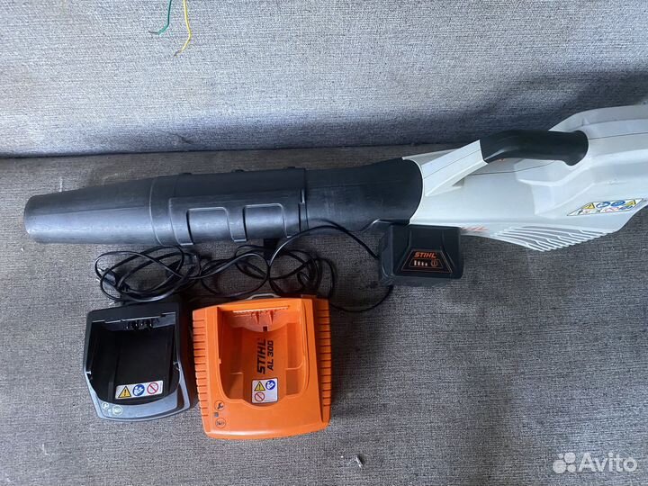 Воздуходувка штиль аккумуляторный